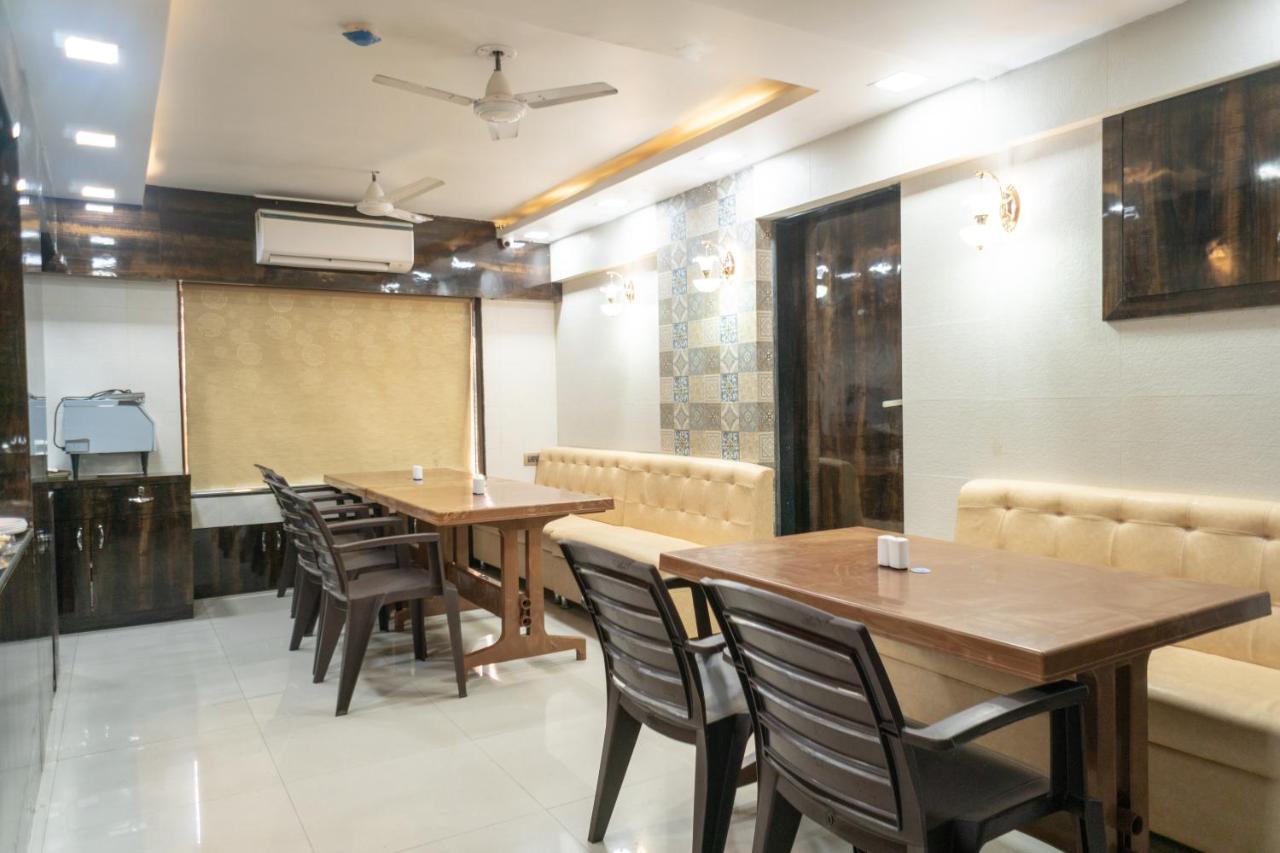 Hotel Dhavalgiri Thane Buitenkant foto