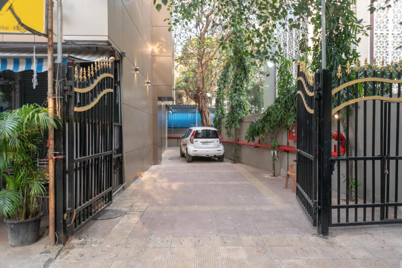 Hotel Dhavalgiri Thane Buitenkant foto